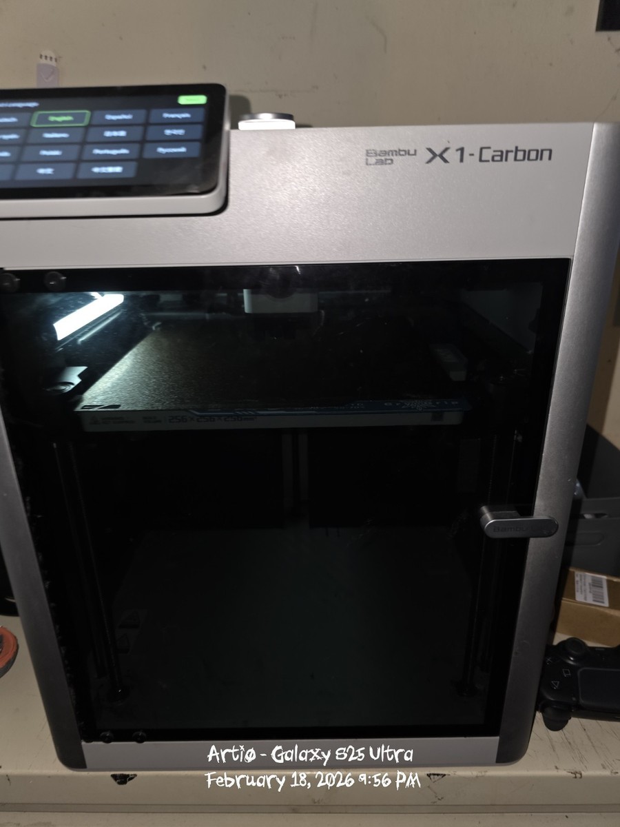 Bambu Lab X1-Carbon FDM 3D Printer, Touchscreen, 256x256x256mm