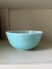 Vintage PYREX 403 2 1/2 qt Turquoise (Robin's Egg Blue) Ovenware/Mixing Bowl