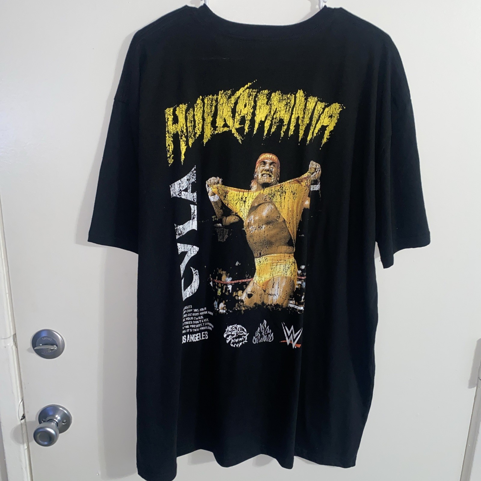 WWE HULK HOGAN “HULKAMANIA LIVES FOREVER” OFFICIAL T-SHIRT 2XL NWOT image 9