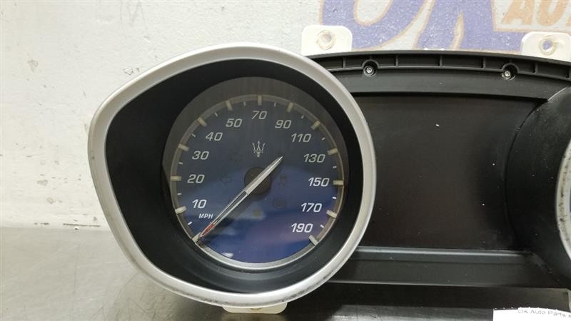 17 2017 MASERATI GHIBLI OEM SPEEDOMETER GAUGE CLUSTER 670100152