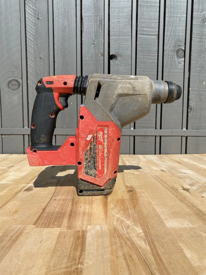 Milwaukee 2912-20 M18 FUEL Brushless Rotary Hammer - Tool Only - Image 2 of 3