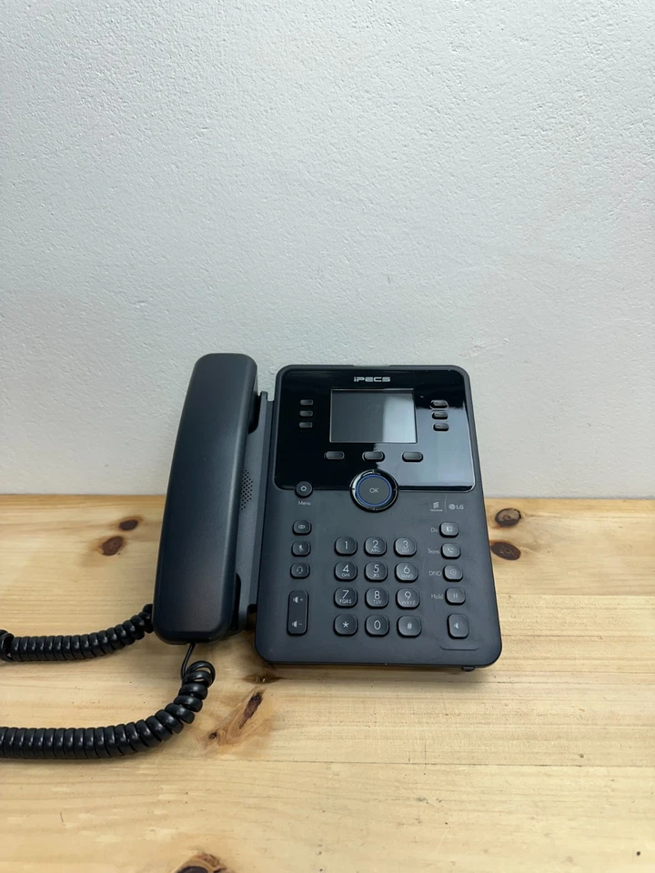 iPECS 1030i IP Phone (Telstra Branded and Stock) - image 2 of 4
