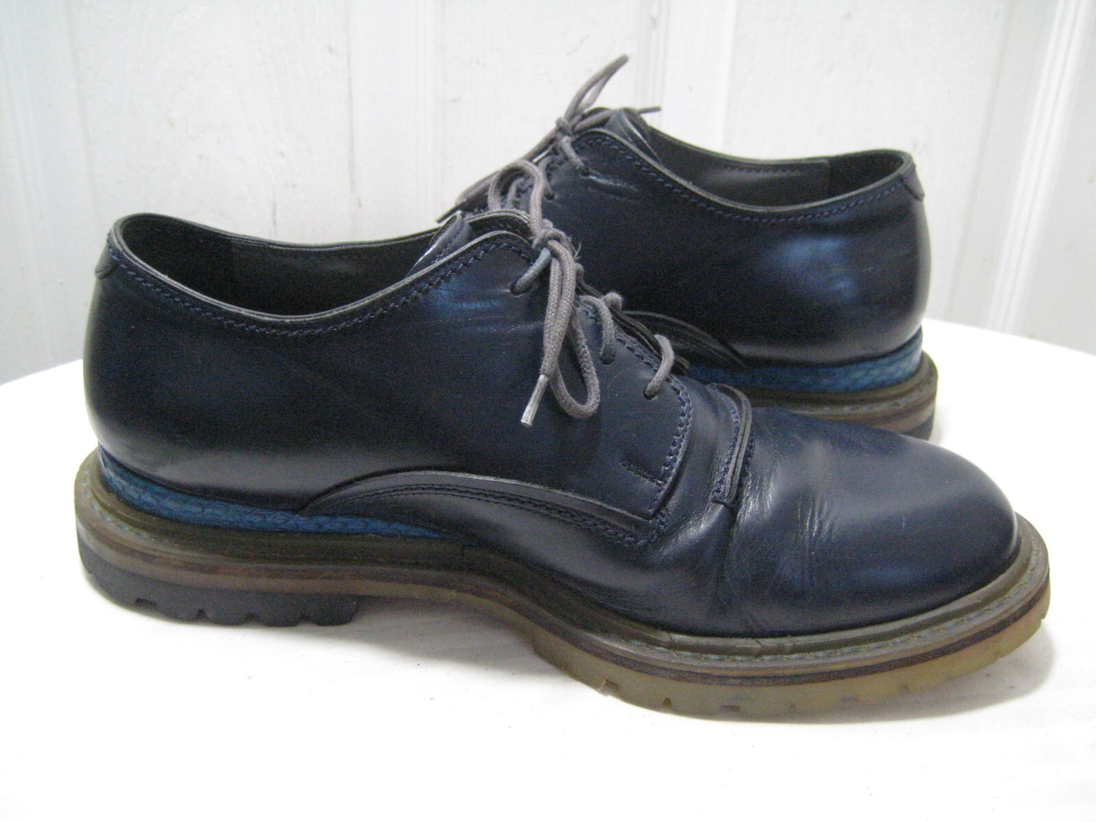 SAOLA SCARPE DERBY LANVIN ELAPHE IN PELLE BLU NAVY CON RIFINITURE DA UOMO TAGLIA 7
