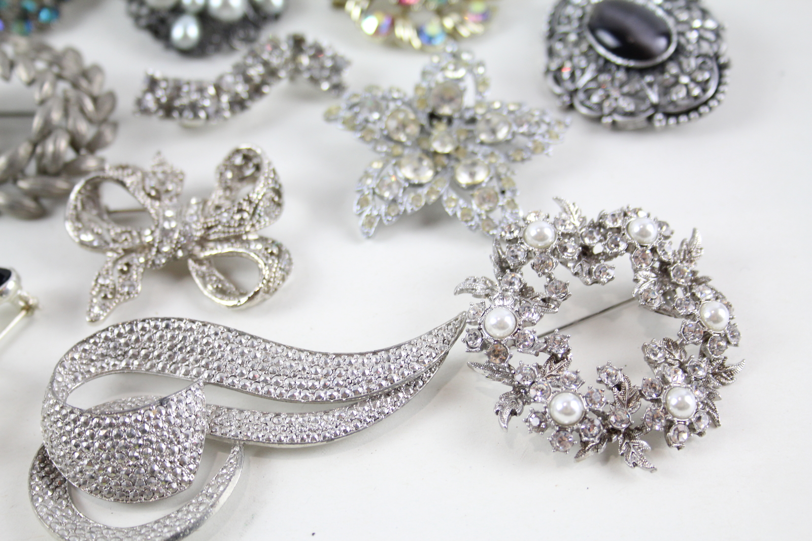 500g Bulk Brooches Rhinestone Floral Faux Pearl Silver Tone eBay