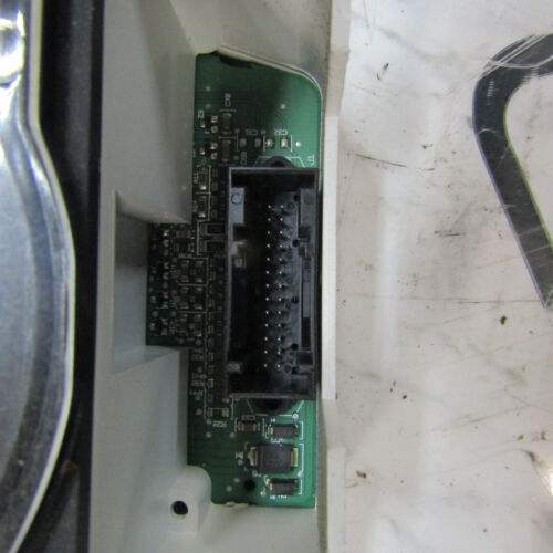 Jaguar XK8 XKR X100 Convertible Instrument Cluster Speedo 2003 Model - Picture 3 of 6