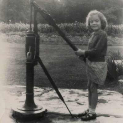 Little Girl 1940s Found Photo Well Water Hand Pitcher Pump 1948 Child CANADA vtg