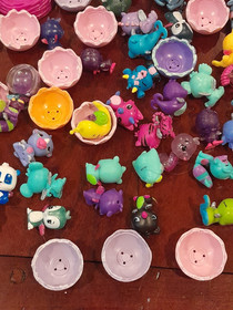 Mixed Lot of Hatchimals Collectibles