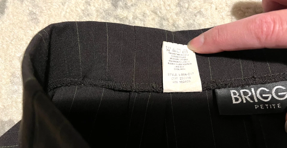 Women's Briggs Petite Size 12P Dark Brown Dress Pants Wide Pinstripes Stretch - Image 4 of 4