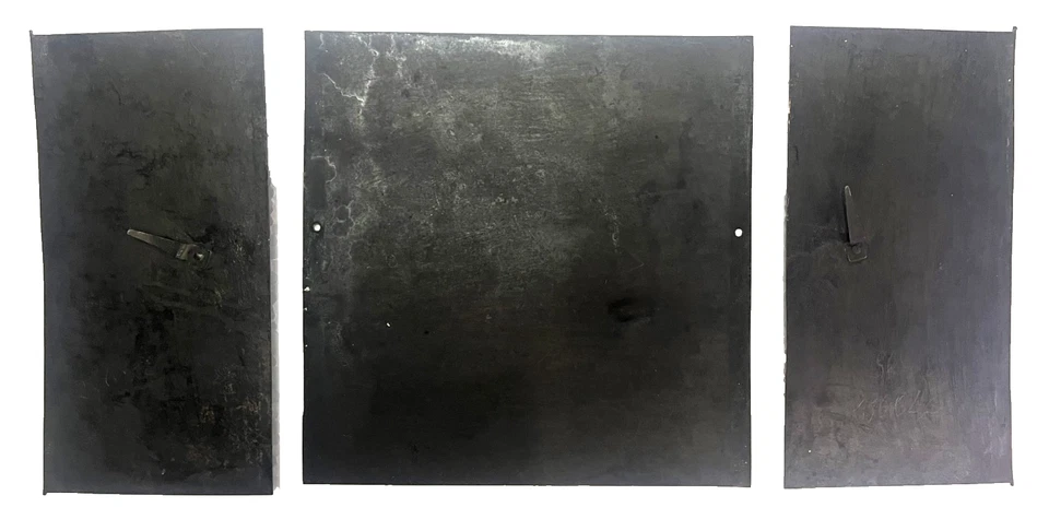 Jeu de portes plates et fond pour comtoise 27x26,8cm 19ème - Photo 1/2