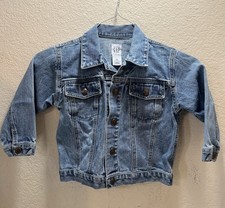The Gap toddler denim jacket Size 3 T EUC