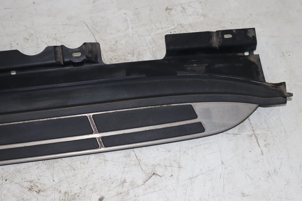 Porsche Macan 2015-2024 - estribo izquierdo / paso lateral 95B854885A Foto 4 de 4