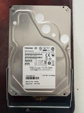 Toshiba MG04SCA40EA 4 TB SAS HDD disco rigido - argento (MG04SCA40EA, HDEPF22GDA51)