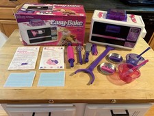 Easy-Bake Oven  Snack Center Original Box Vintage Hasbro 1997 Open Box Working