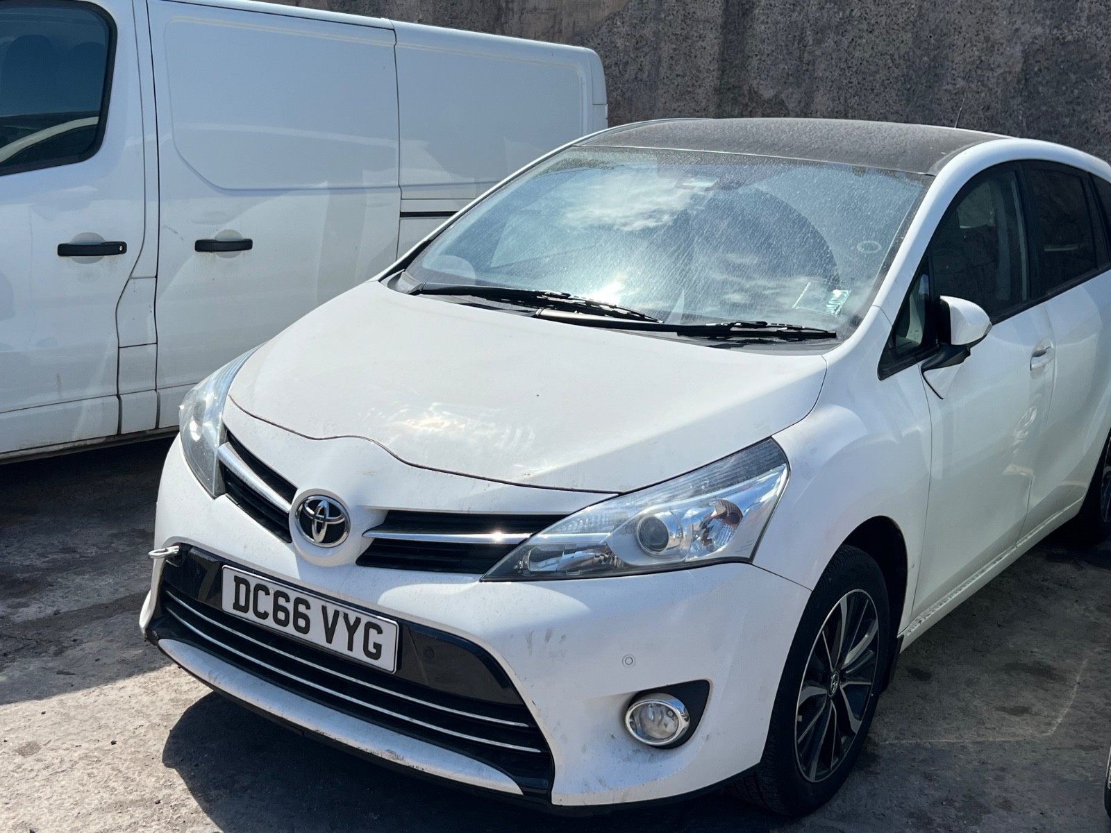 Toyota Verso 2016 1.6 D-4D Diesel Manual Engine Fault Spares or Repair