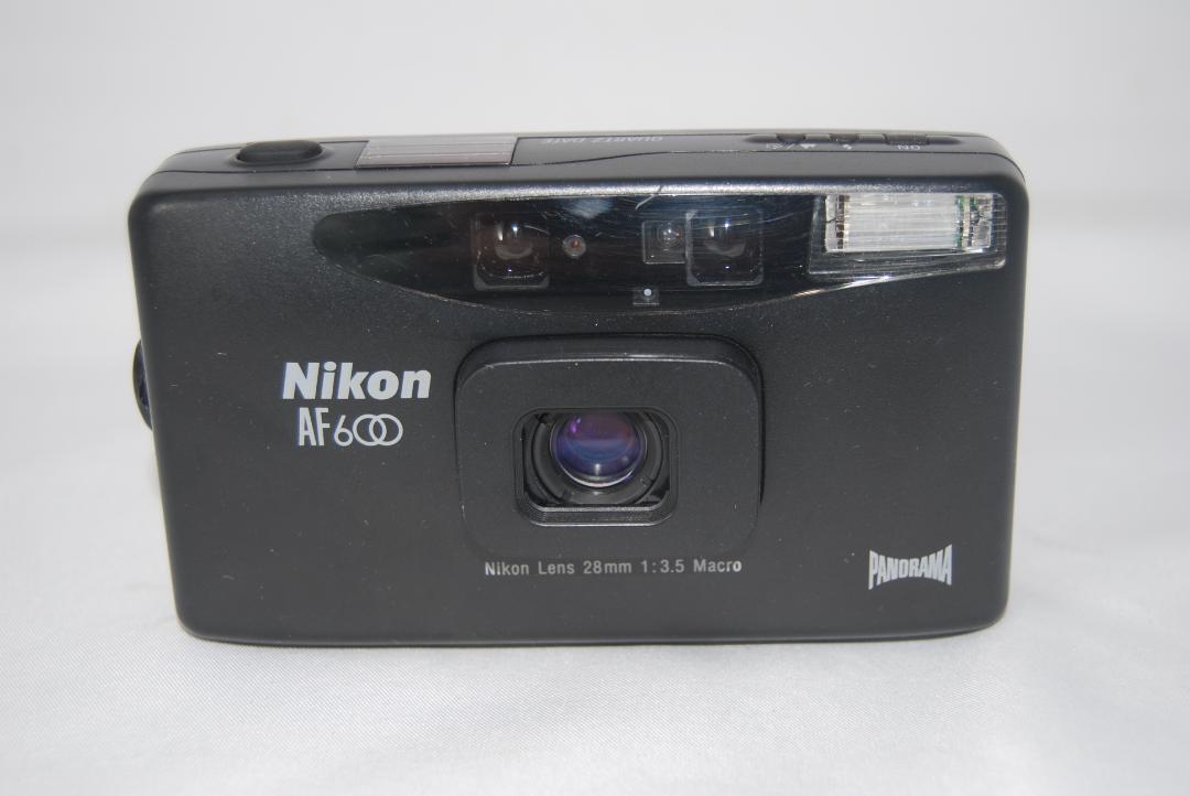 Nikon AF600 Panorama コンパクトフィルムカメラ Nikon AF600 Panorama Black 35mm Point & Shoot Film Camera | eBay