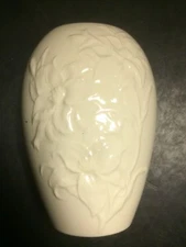 Lenox Vase Lilies of Love Fine Ivory China 1994 Limited Edition USA