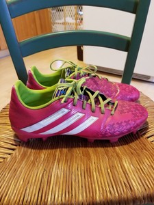 adidas predator pink mens