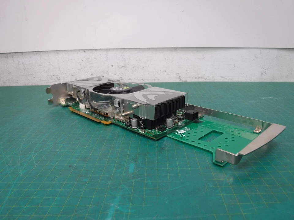 Nvidia QuadroFX 4500 512MB PCI-e Video Card P348 KU705, CN-OKU705-38561 - Image 2 of 4