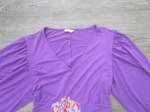 **SIZE 22 STUNNING TUNIC TOP FROM AGENDA, PURPLE WITH FLOWER CENTRAL (7)** - Picture 2 of 4