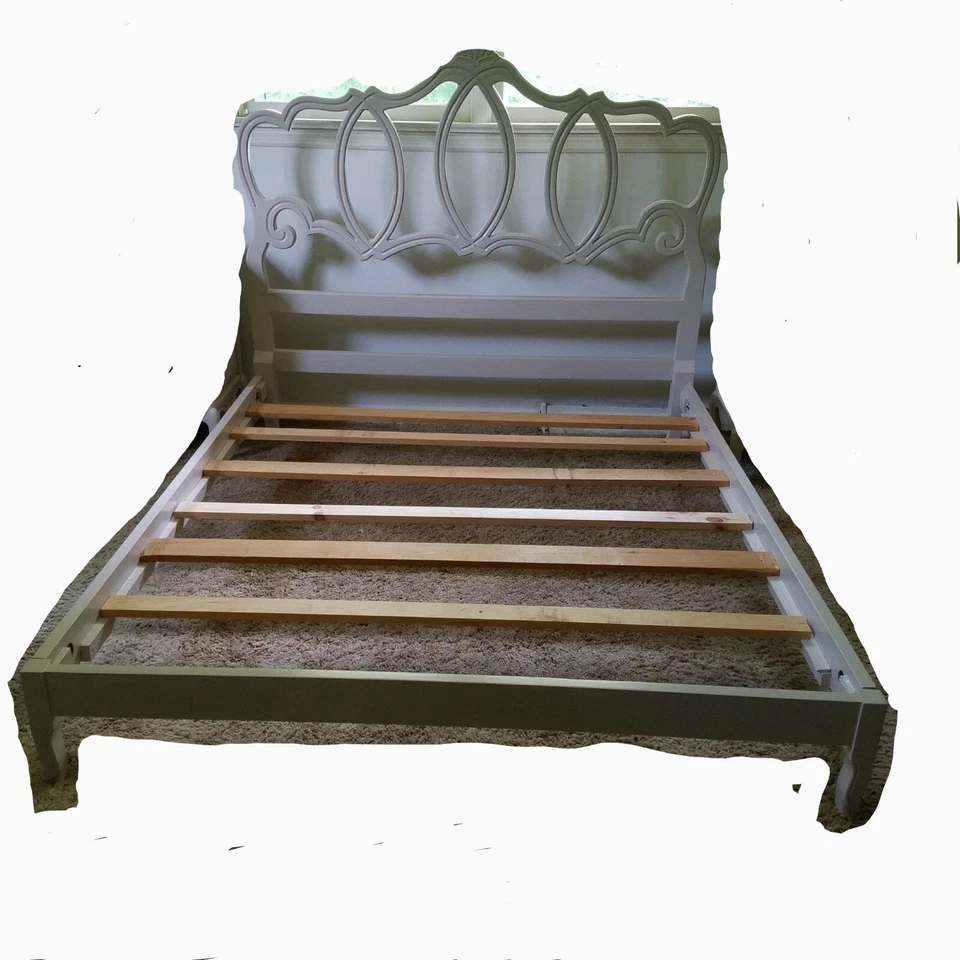 Cabecero y marco provincial francés de mediados de siglo Hollywood Regency Foto 3 de 4