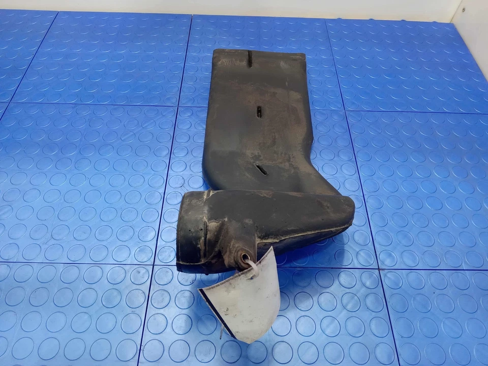 Оригинальный воздуховод воздухозаборника шланга двигателя 1975-1980 Ford Granada 302 D7DE-9C675-AB - Изображение 4 из 4