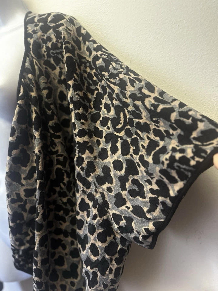 Cárdigan suéter Alfani para mujer frente abierto estampado animal leopardo talla XL Foto 4 de 4