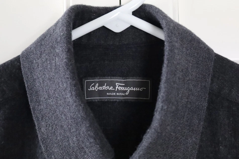 Camisa Top SALVATORE FERRAGAMO Italia $790 Para Hombres Sutil a Cuadros 100% Lana Talla Mediana Foto 3 de 4