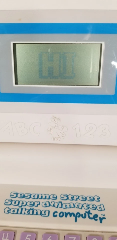 Vtech 1990 Sesame Street super animated talking computer WITHOUT Cartridges - Image 2 of 4