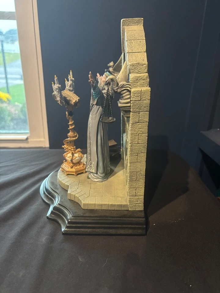 Harry Potter Noble Collection Dumbledore Bookend Extremely Rare (s08) - Image 2 of 4