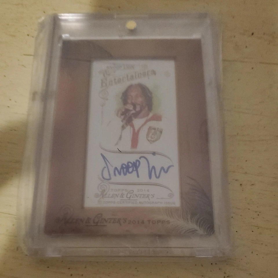 2014 Topps Allen & Ginter Snoop Lion Autograph Auto and Relic - Image 3 of 3