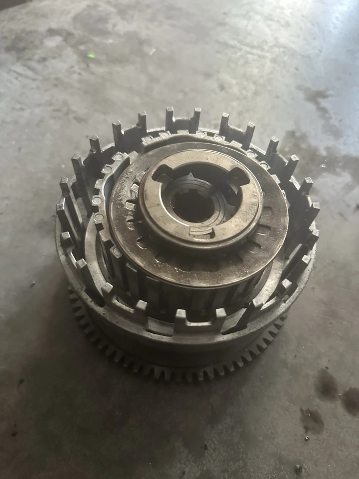 Cesta de embrague 2008 2009 Suzuki GSXR 600 750 GSXR600 lote de placas exteriores interiores OEM Foto 4 de 4