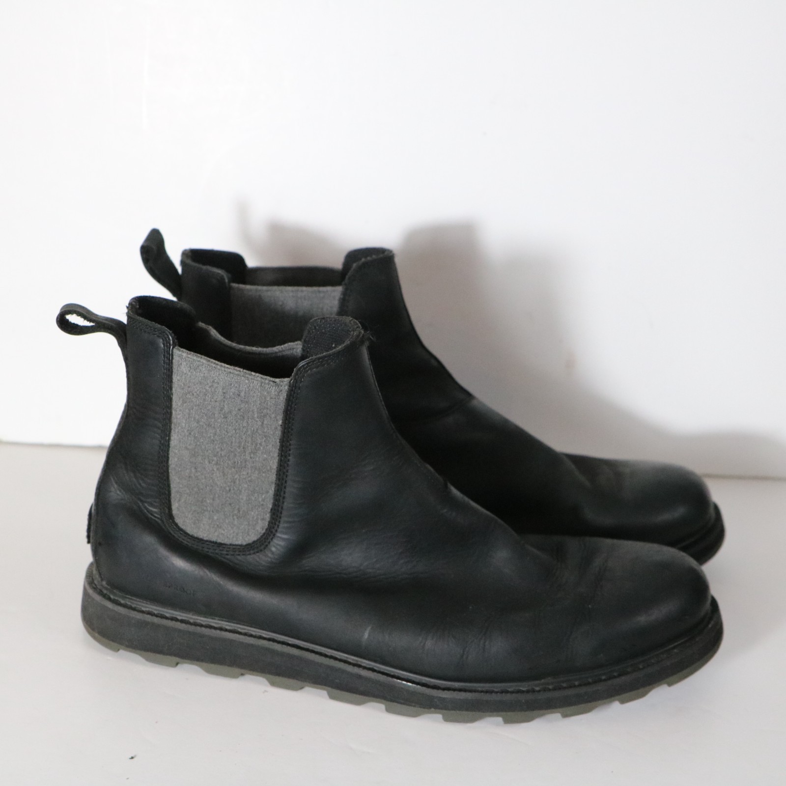 Sorel Mens Madson Chelsea Boots 13 Black Leather Ankle Pull On Waterproof