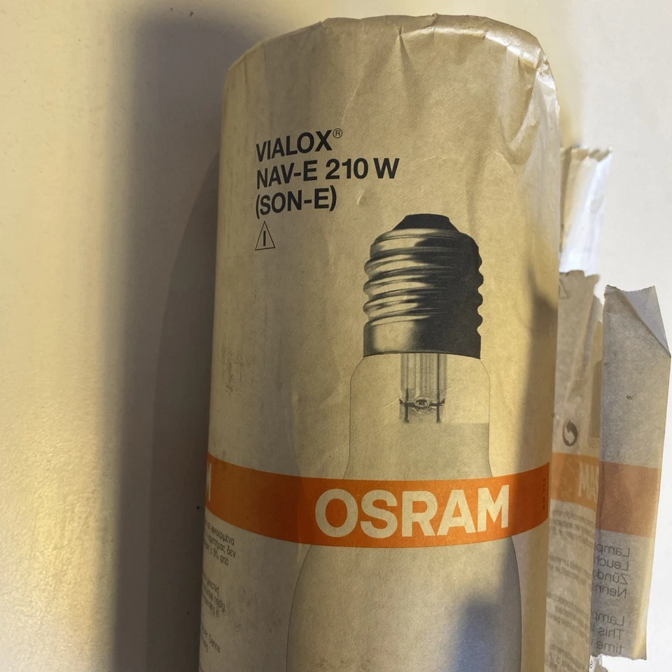 Lampada A smorza su sodio alta pressione Osram Vialox Nav-E (Son-E) 210W E40 - Immagine 3 di 4