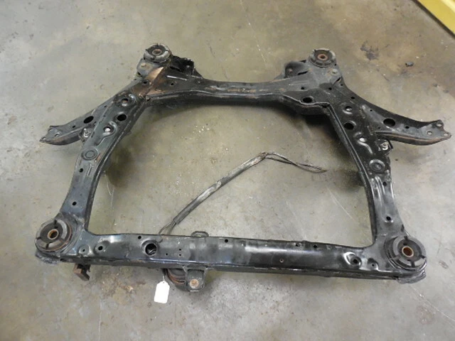 02-06 Lexus ES300 ES330 SUSPENSIÓN DELANTERA subchasis base motor selección local 11733 Foto 4 de 4