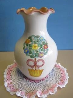 L 39 Antica Deruta Italian Ceramic Vase Urn Hand Painted Beige