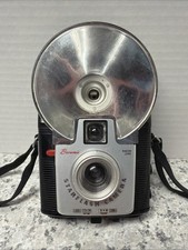 Vintage Brownie Starflash Camera Dakon Lens shutter works