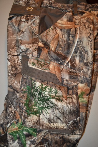 Pantaloni cargo mimetici da caccia Magellan da uomo Edge Realtree con fascia in vita taglia 2XL - Foto 7 di 11
