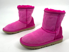 UGG girls US 2 EU 33.5 Classic II Short Suede Magenta Rose Boot solid pull on