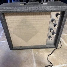 1965 Silvertone Model 1482 1x12" Vintage Guitar Combo Amp w/FTSW