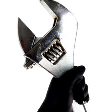 24 In Pittsburgh Adjustable Crescent Wrench Max Opening 2 38 In