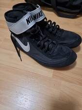 Ringer Schuhe Von Nike  Größe 43 Nagel Neu Nicht Ein Mal Benutzt