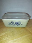 Vintage (MCM) Pyrex #502 Homestead  Refrigerator Dish With Glass Lid