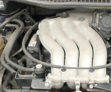 VW Golf 4 Bora Ansaugbrücke Ansaugkrümmer 06A133206B APK AQY 2,0 85kw 115PS