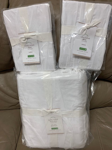 Pottery Barn Hadley Ruched King Duvet Standard Shams White For