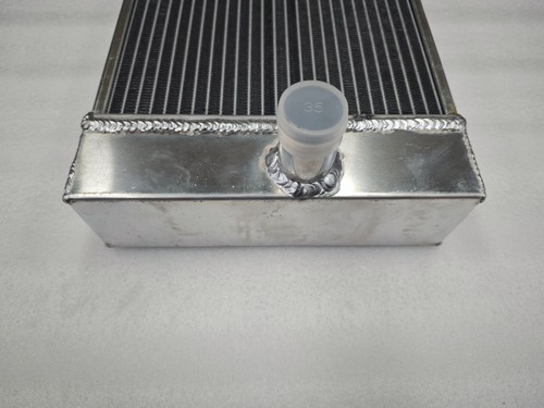 Custom Alloy Radiator Fićo Fića Fikjo Zastava 750 / Fiat 600D No Bracket - Picture 10 of 10