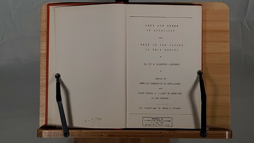 Aquí y allá en astrología de Ivy Goldstein-Jacobson 1964 impresión - Imagen 5 de 10