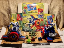 Two Earthworm Jims & Pocket Rockets Sets w/ Weapons Characters by Playmates 1995