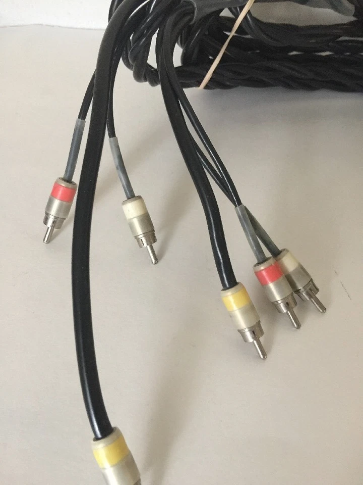 24 Foot AV 3-RCA AUDIO/VIDEO CABLE INDOOR OUTDOOR MALE RED YELLOW WHITE - Image 2 of 4