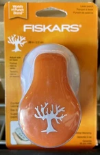 Fiskars TREE Punch, Crafts Scrapbooking New