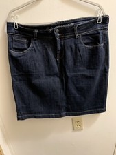 Old Navy Skirt 12 Waist 39 Length 21 Slit 8 Great Condition Blue